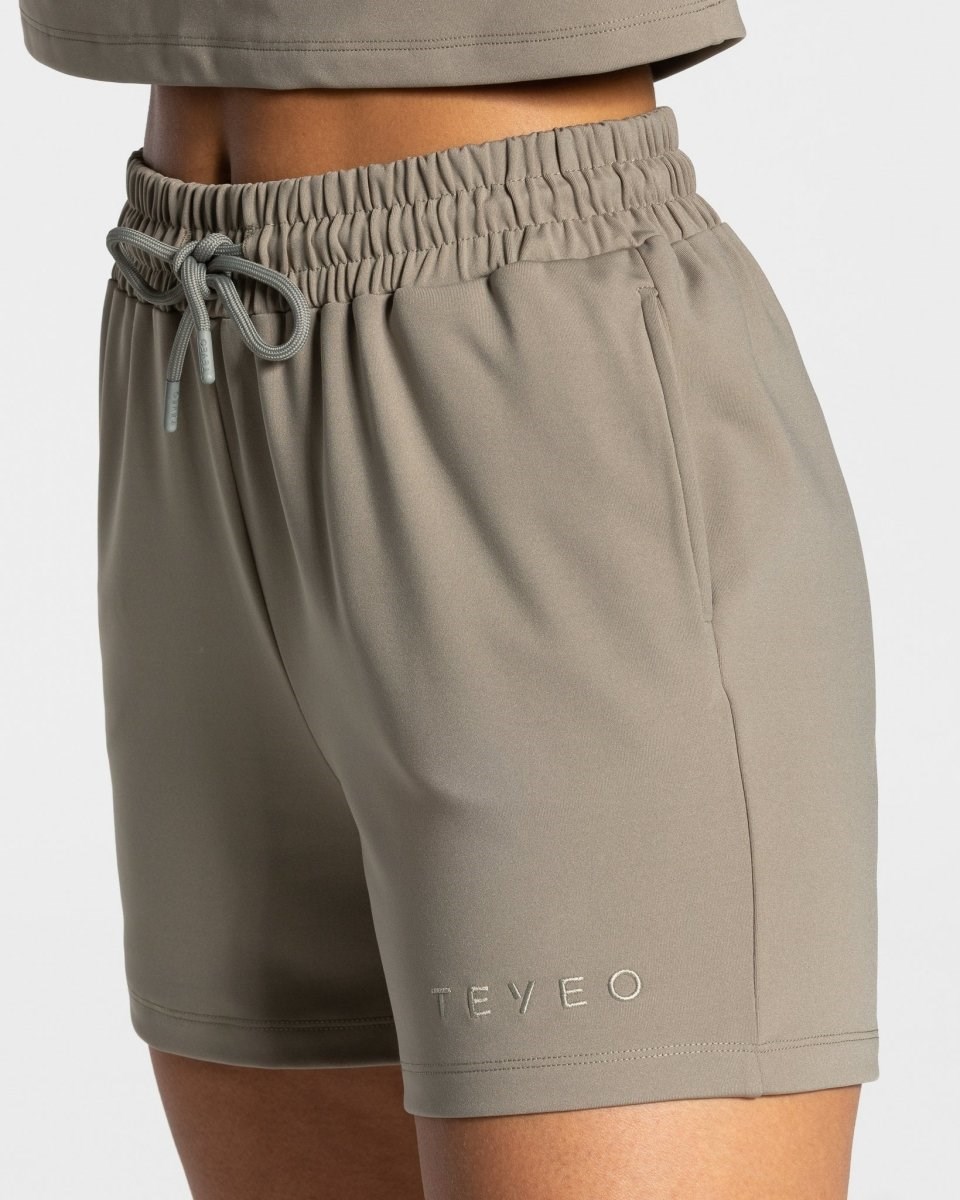 TEVEO Charming Oversized Shorts Hnedožltý | 895234-KGT