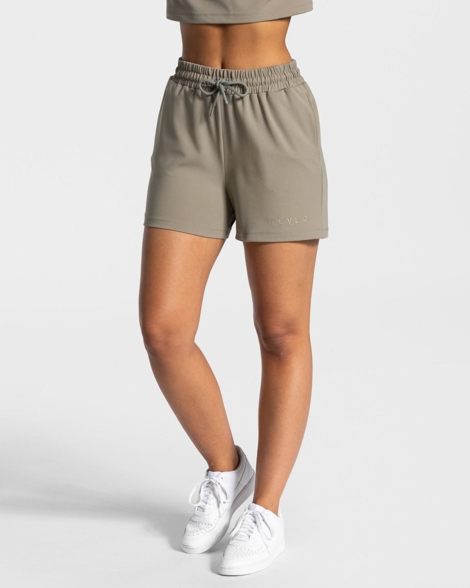 TEVEO Charming Oversized Shorts Hnedožltý | 895234-KGT