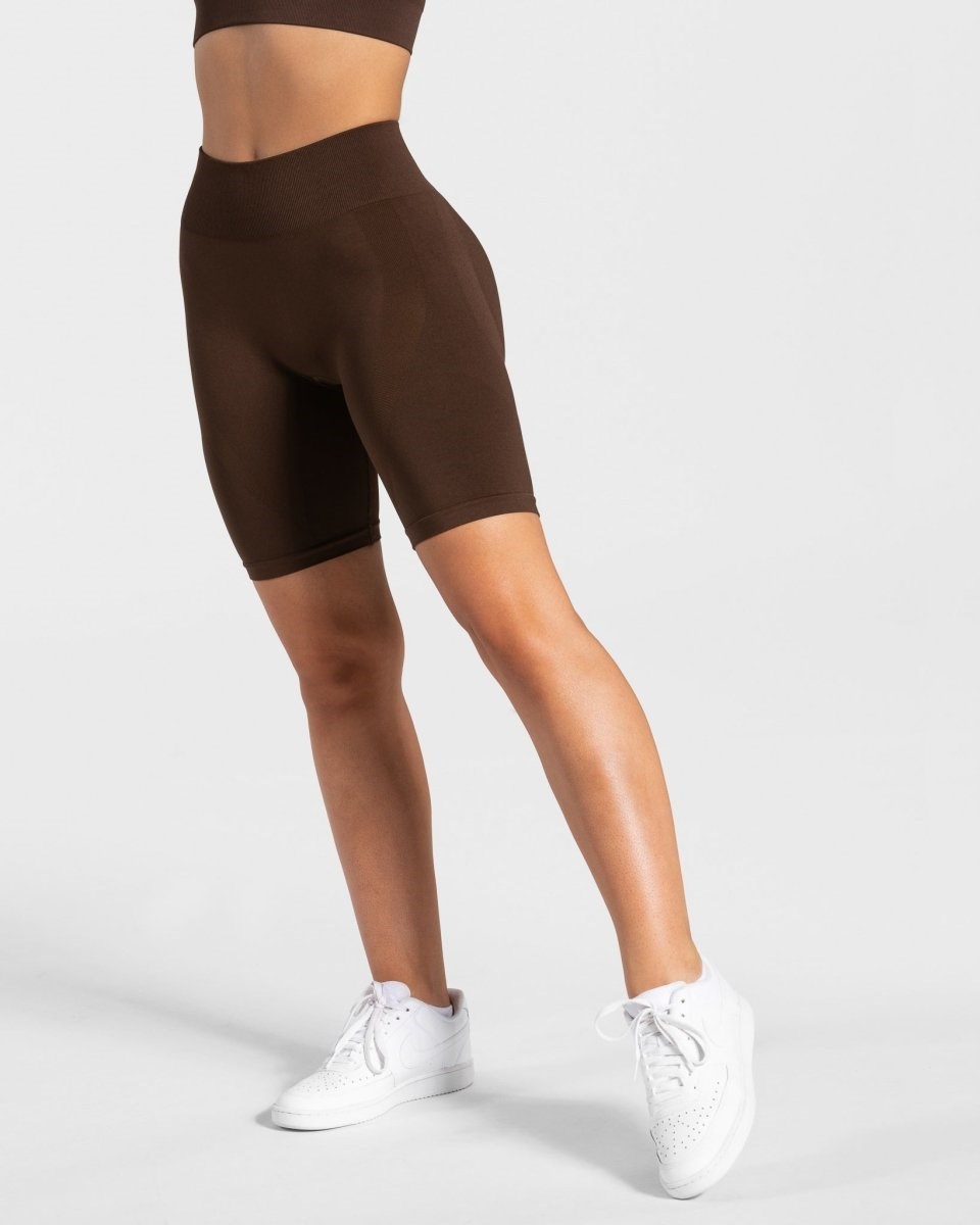 TEVEO Charming Scrunch Shorts Braun | 905263-QMW