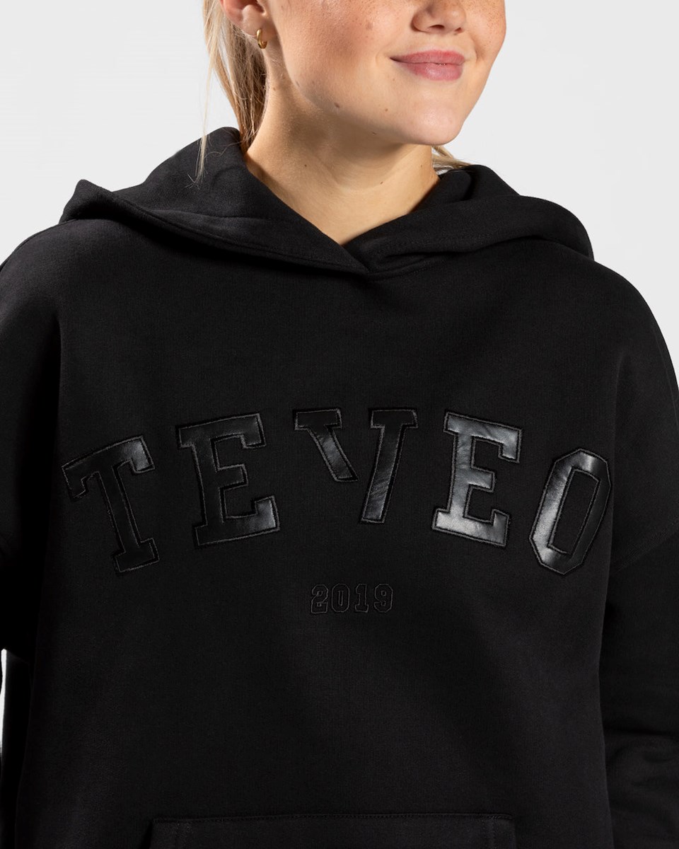 TEVEO College Oversized Hoodie Čierne | 945768-OIA