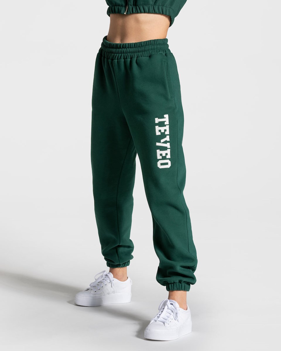 TEVEO College Oversized Jogger Tmavo Zelene | 738942-DQG