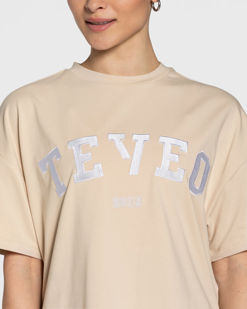 TEVEO College Oversized T-Shirt Béžové | 125743-PUE