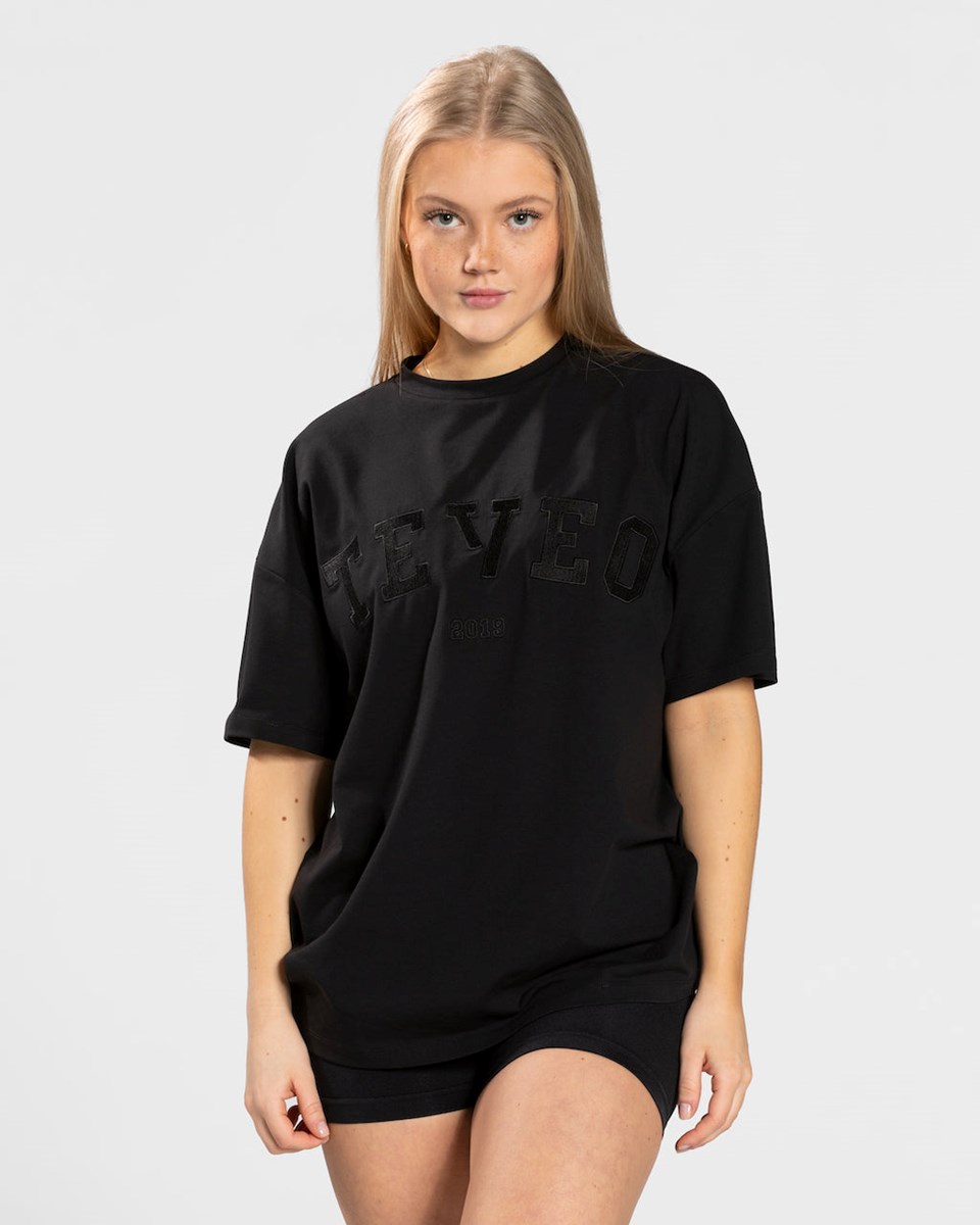 TEVEO College Oversized T-Shirt Čierne | 307912-CYJ