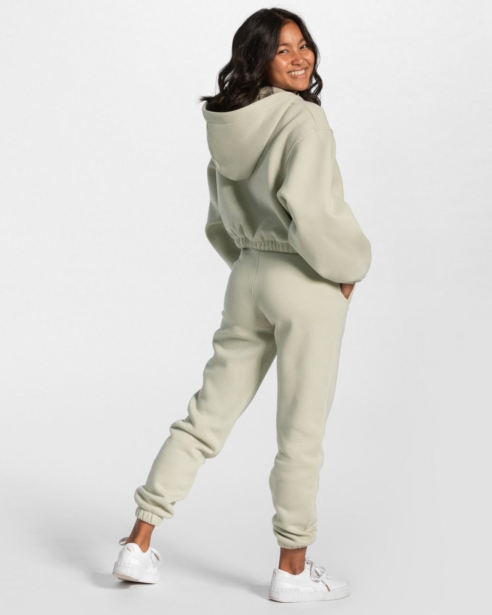 TEVEO Iconic Oversized Jogger Salbei | 305948-KVP