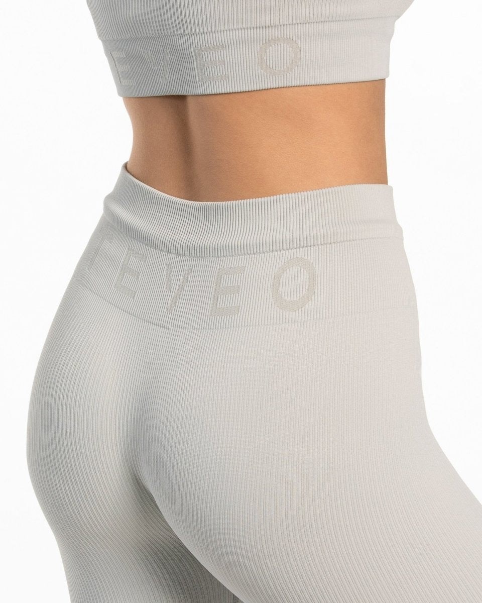 TEVEO Rebrovaný Leggings Svetlo Siva | 687920-HQA