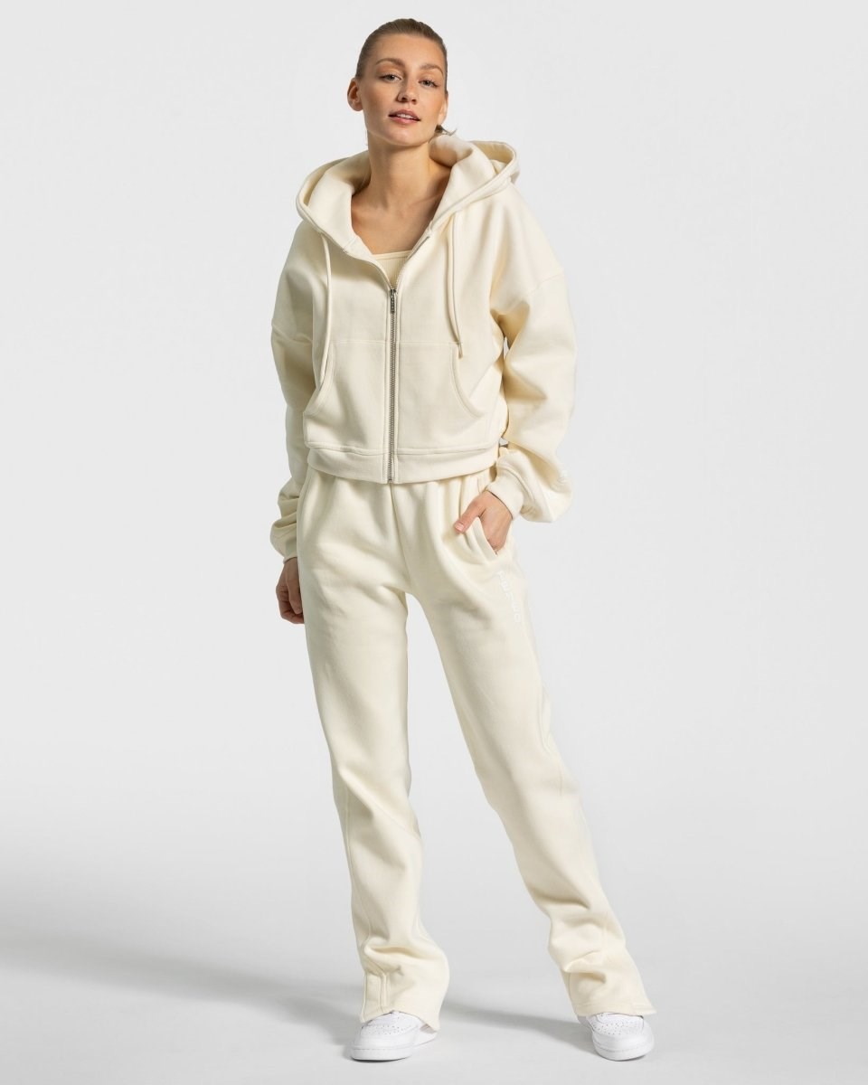 TEVEO Sassy Slit Jogger Ivory | 486320-KSO