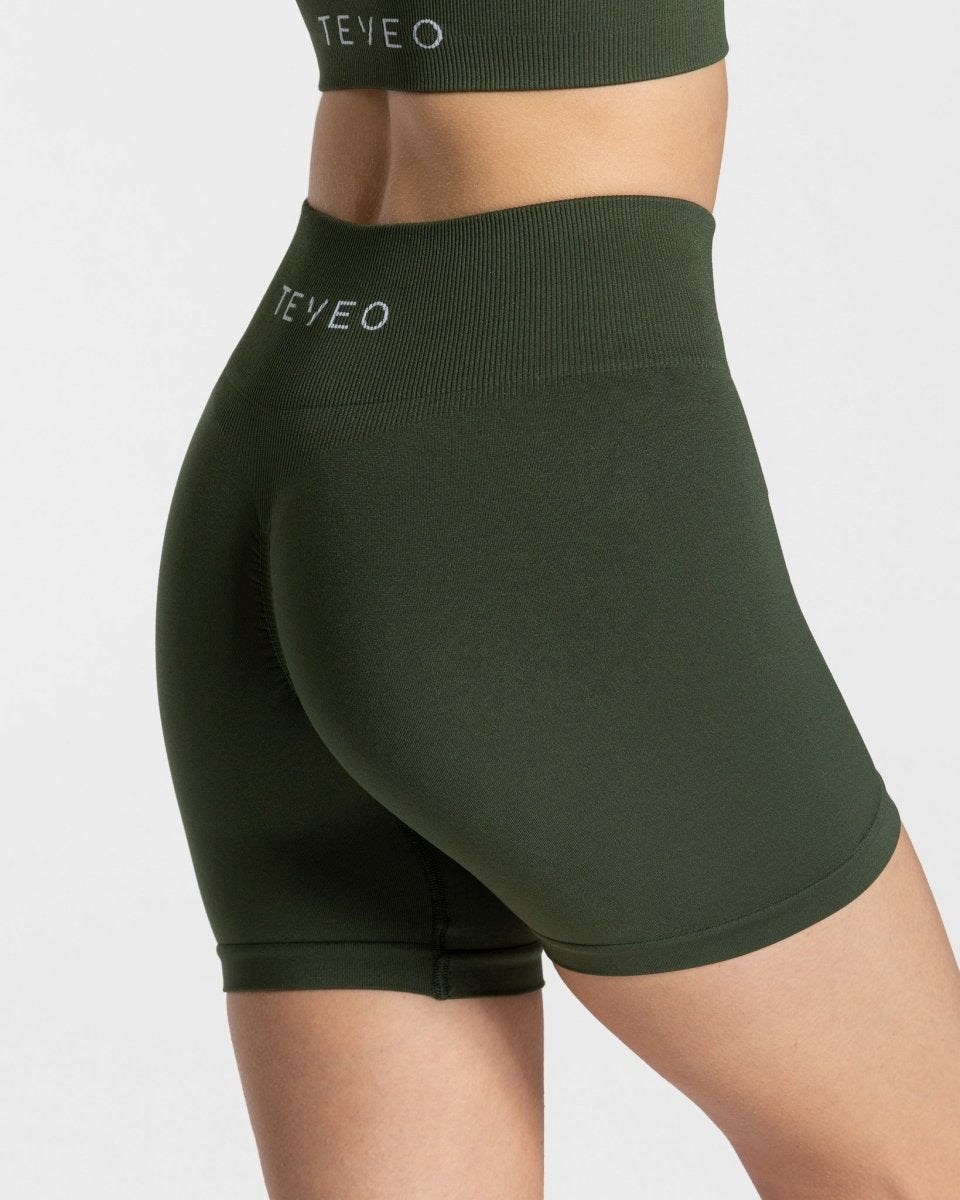 TEVEO Timeless Scrunch Shorts Hnedožltý | 768152-RLE