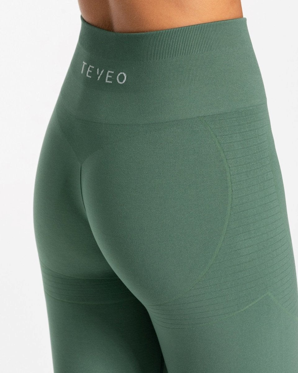 TEVEO True Leggings Tmavo Zelene | 396587-ARP