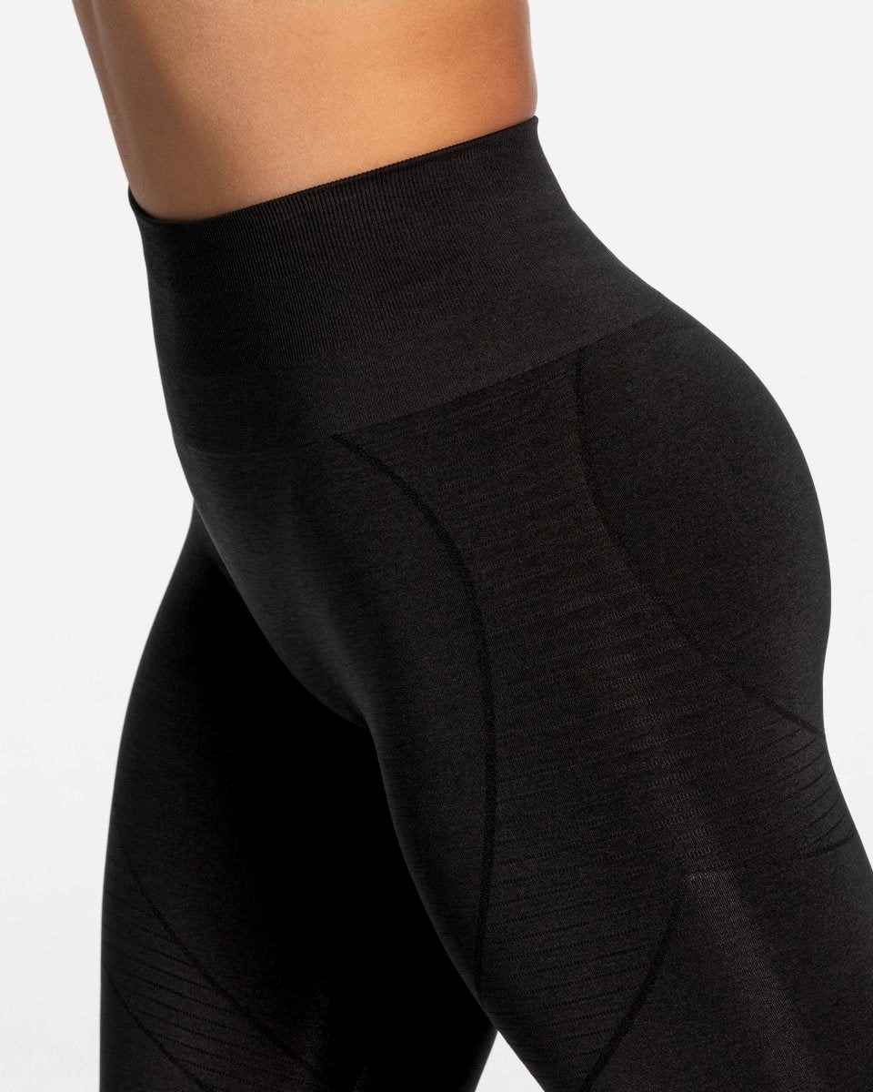 TEVEO True Leggings Čierne | 096431-EVQ